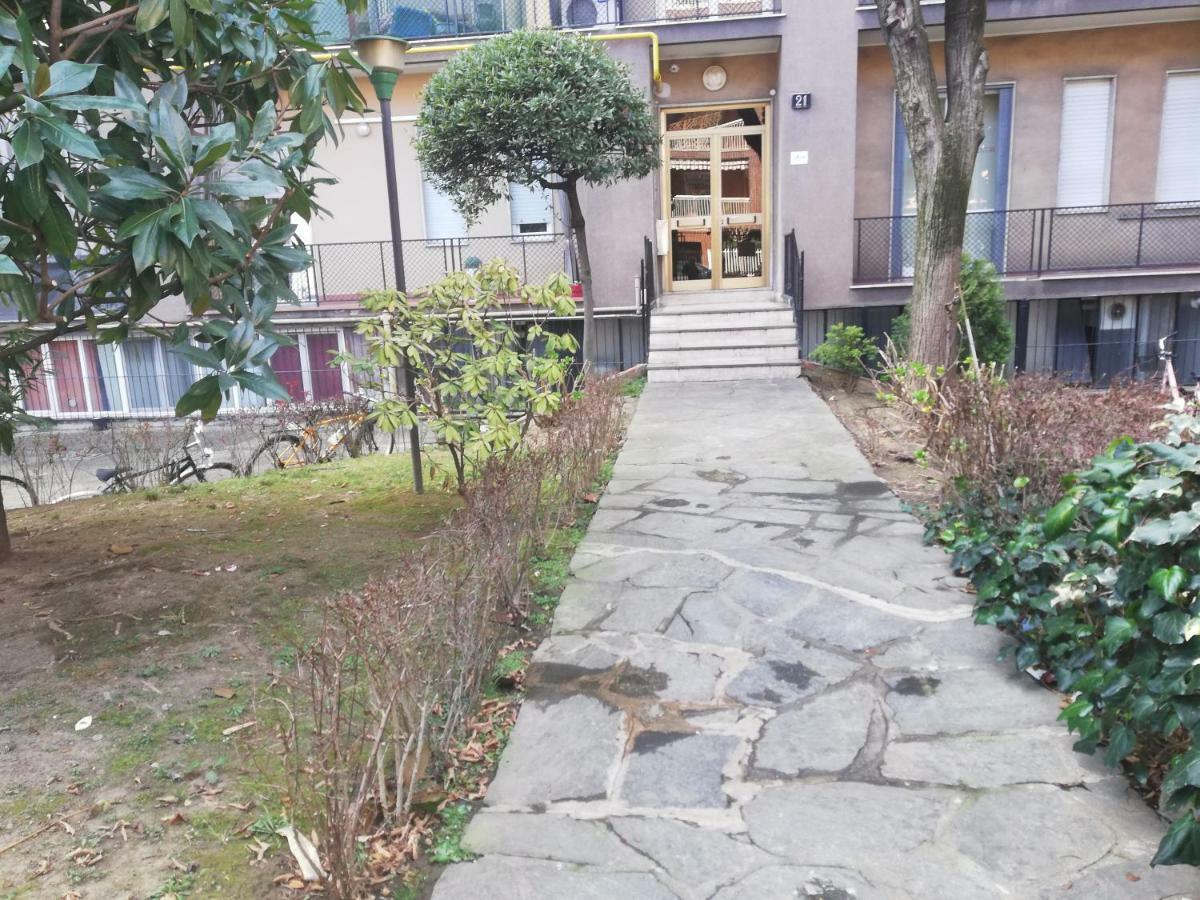 Deloft In Milan Apartment Luaran gambar